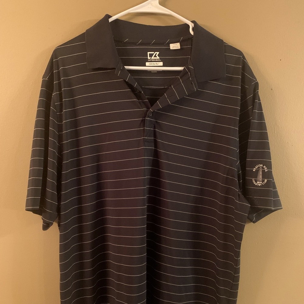 CutterBuck Polo Size L LIKE NEW